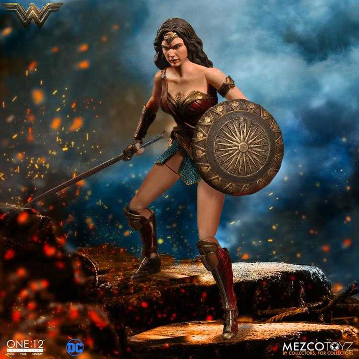 اکشن فیگور فیلم مزکو تویز مدل Wonder Woman